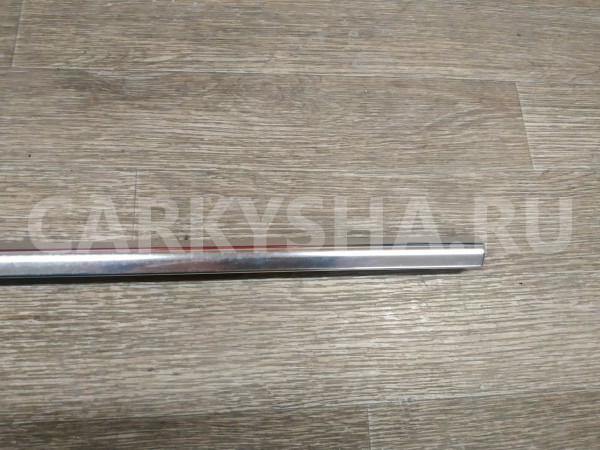 Накладка стекла переднего левого BMW 5er оригинальный номер 51337182275
