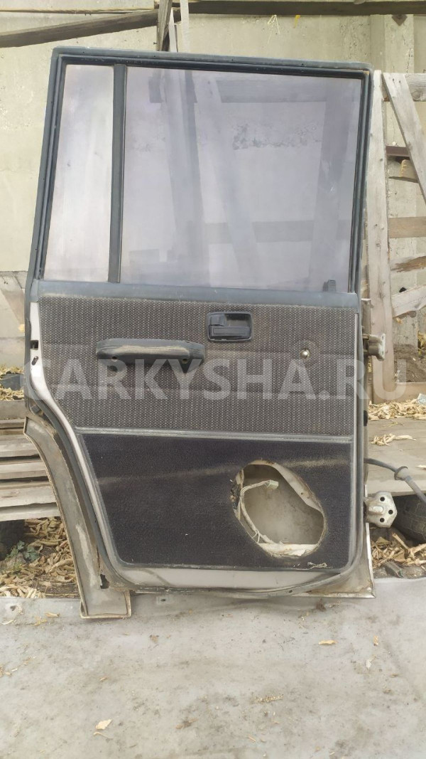 Дверь задняя левая  Isuzu Trooper I Isuzu Trooper 