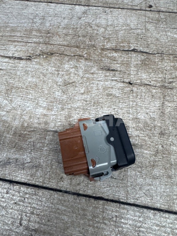 Кнопка подогрева сидений Nissan Qashqai  J10 Nissan Qashqai оригинальный номер 25500jd01a