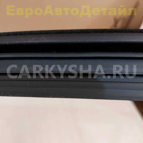 Верхний молдинг передней двери Volvo S60 V60 2019+ Volvo V60 оригинальный номер 32274404