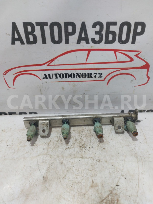 Рампа топливная с форсунками Hyundai Solaris Hyundai Solaris оригинальный номер 353402B010