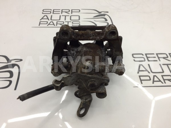 Суппорт задний правый Skoda Octavia A5 CAXA 2011 Skoda Octavia 