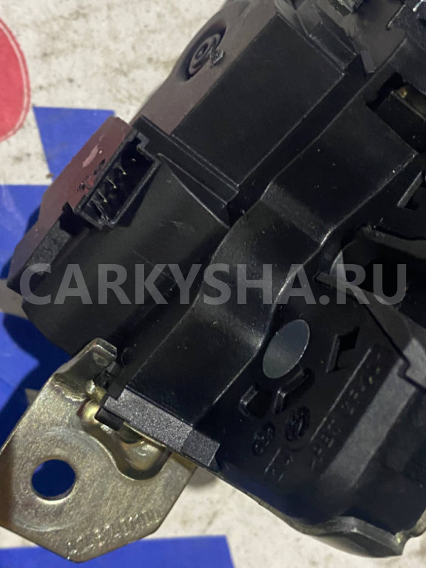 Замок багажника Mercedes-Benz A-класс W176 (2012—2015) Mercedes-Benz A-klasse оригинальный номер A2467401100