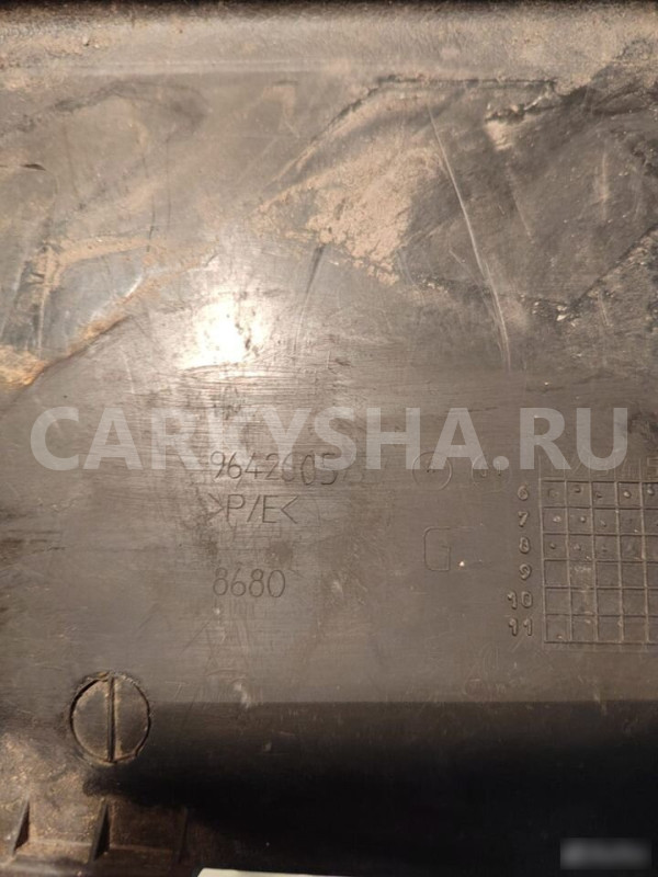 Обшивка крышки багажника Citroen C4 Citroen C4 оригинальный номер 9646218077