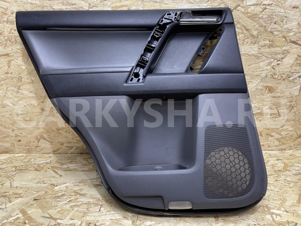 Обшивка двери задняя левая Toyota Land Cruiser Prado 150 Series Внедорожник 5 дв. оригинальный номер 67640-60C80-C1