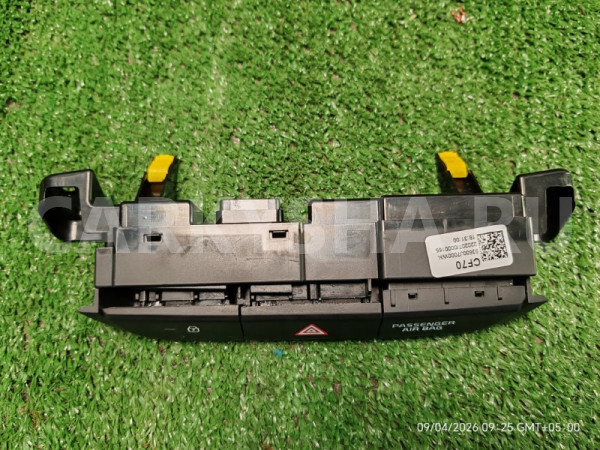 Кнопка аварийки Kia Ceed 2022 93600J7000WK УНИВЕРСАЛ G4FG Kia Cee'd 