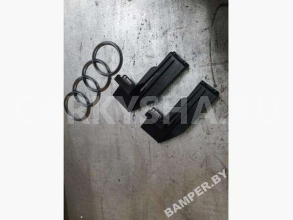Крепление фары правой Audi A4 B7 (2004—2009) Audi 200 оригинальный номер 1301398100