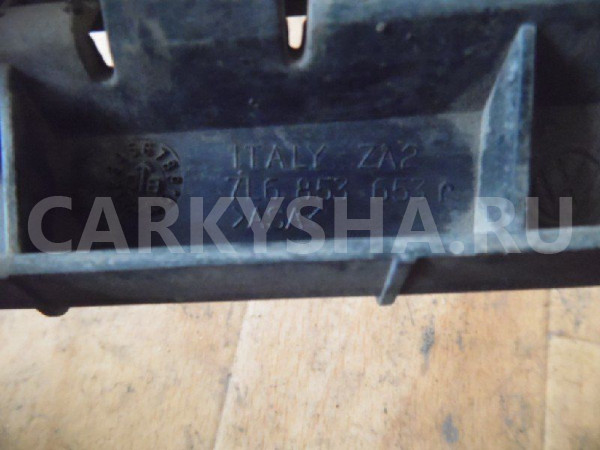 Решетка радиатора Volkswagen Touareg I (2002—2006) Volkswagen Touareg оригинальный номер 7L6853653K