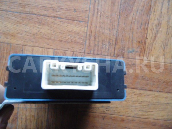 Блок электронный Mazda 3 BK рестайлинг (2006—2009) Mazda 2 оригинальный номер BR5S51225