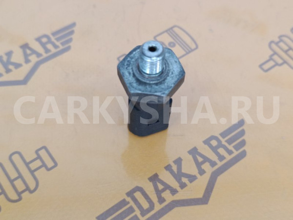 Датчик давления масла Volkswagen Passat B6 BVY 2.0 Volkswagen Passat 