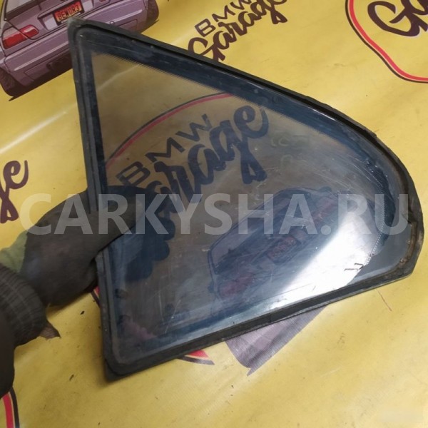 Стекло двери заднее правое BMW 5 E39 BMW 5er 