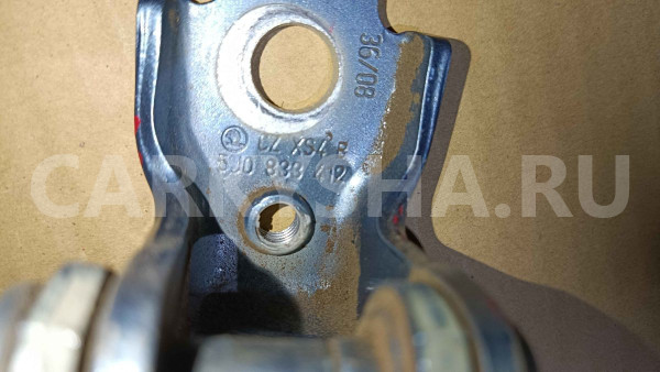 Петля двери Skoda Fabia II (2007—2010) Skoda Fabia оригинальный номер 5j0833412