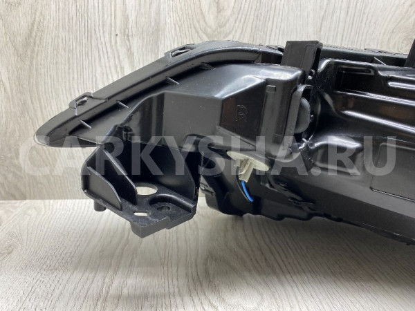 Фара правая Mitsubishi Outlander галоген Mitsubishi i оригинальный номер 8301C8-54