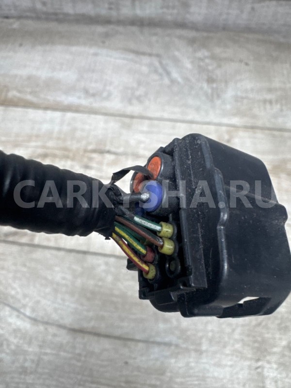 Разъём фары Suzuki Kizashi ксенон, фишка Suzuki Kizashi оригинальный номер 2348
