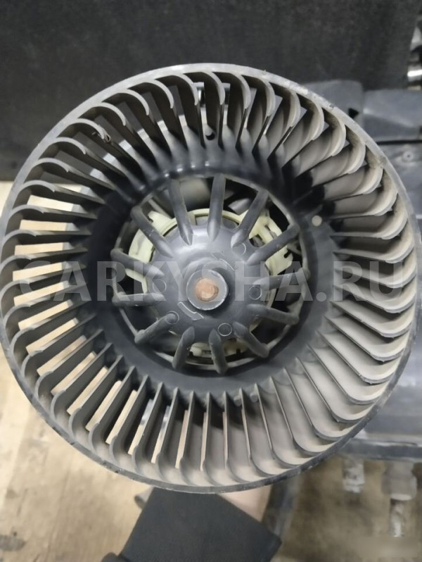 Мотор отопителя Renault Logan 2012 X90P35CH Renault 20 оригинальный номер X90P35CH
