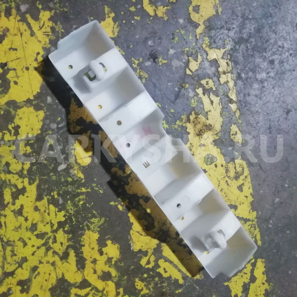 Кронштейн Toyota Hilux VII рестайлинг (2011—2015) Toyota Hilux оригинальный номер 664150k011