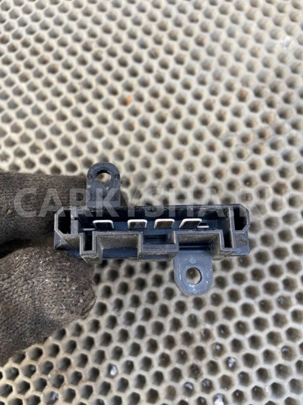 Резистор отопителя Nissan Almera N16 рестайлинг (2002—2006) Nissan Almera оригинальный номер 271508h300