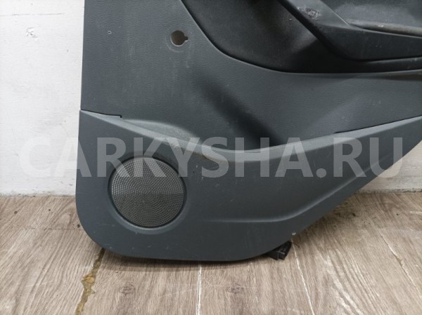 Обшивка двери задняя правая Ford C-MAX МИНИВЭН Ford C-MAX 