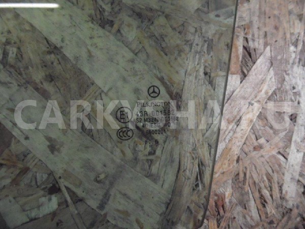 Стекло двери передней левой Mercedes C W203 2006г Mercedes-Benz C-klasse оригинальный номер A2037250100