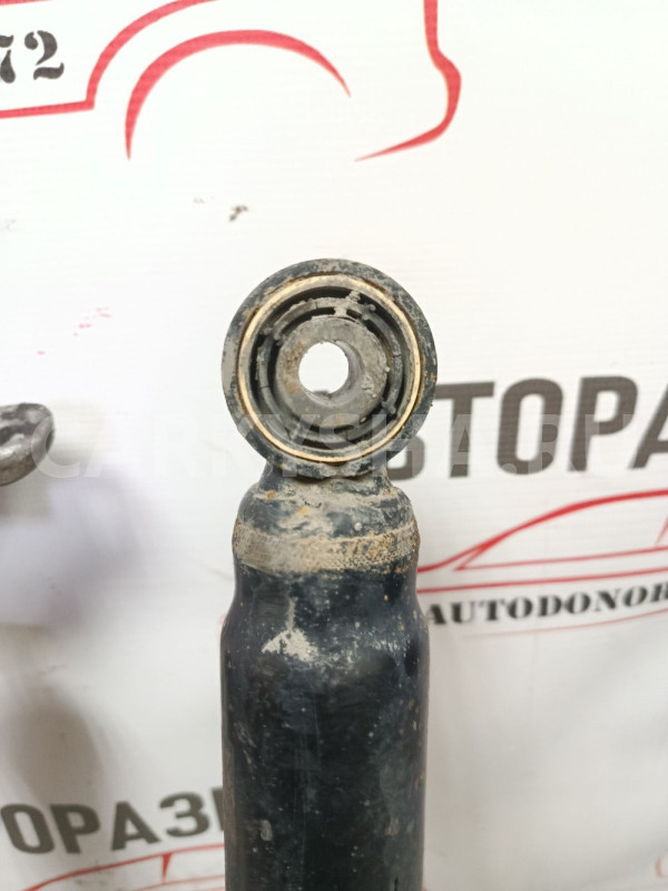 Амортизаторы задние Volkswagen Golf Mk5 2003-2009 Volkswagen Golf оригинальный номер 1K0513029MM