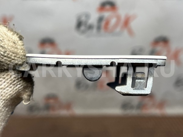 Заглушка буксировочного крюка BMW 7er 