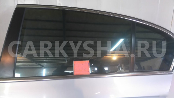 Стекло заднее левое правое Фольксваген пассат Б6 Volkswagen Passat оригинальный номер 3C9845025B 3C5845026B 3C5845215C