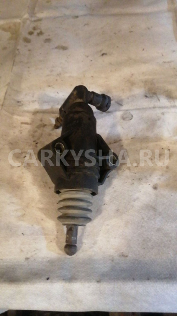 Цилиндр сцепления Volkswagen Bora A4 Volkswagen Bora оригинальный номер 1J0 721 261