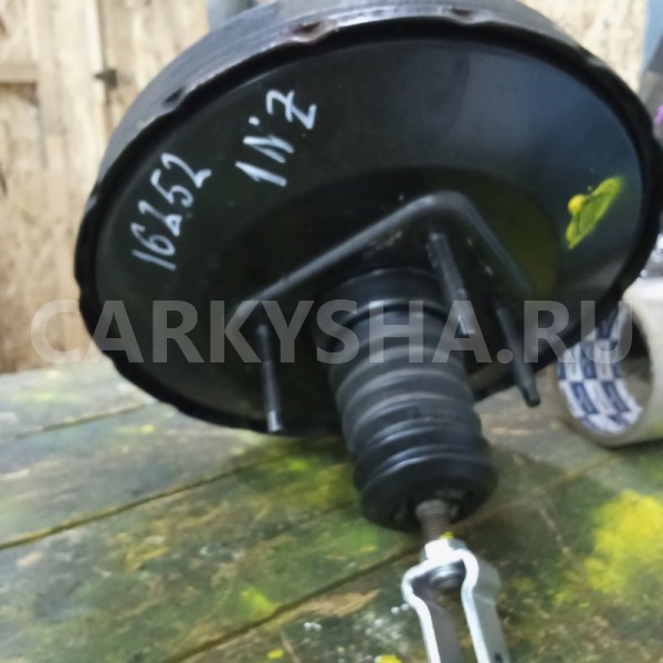 Главный тормозной цилиндр Toyota Raum 