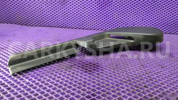 Накладка правого сиденья Mitsubishi Lancer 9 Mitsubishi i оригинальный номер MR501774