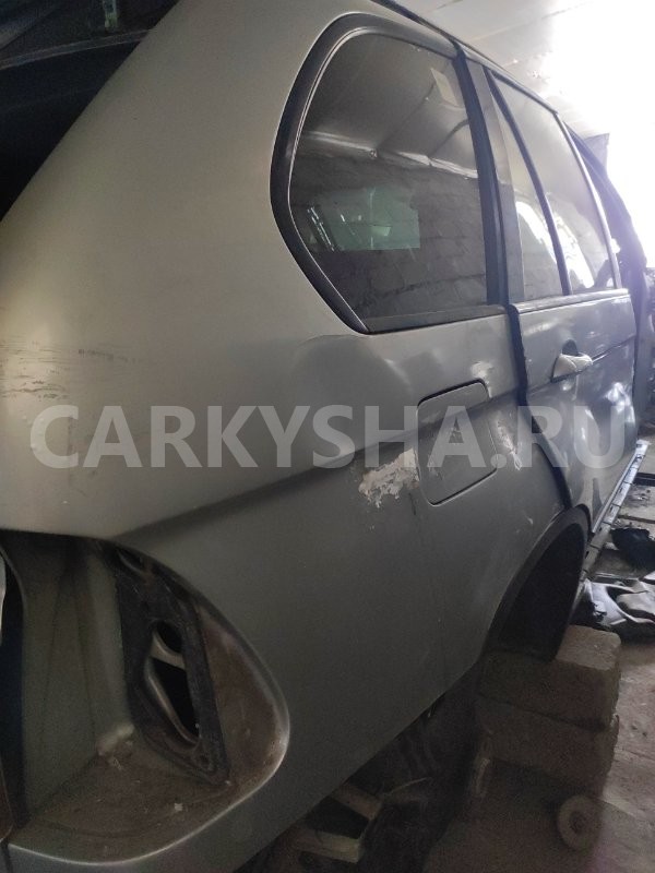 Четверть (крыло) BMW X5 
