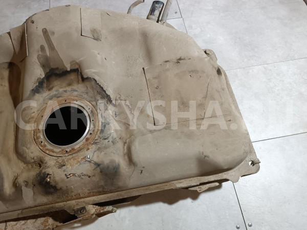 Бак топливный Nissan Sunny оригинальный номер 172024M495