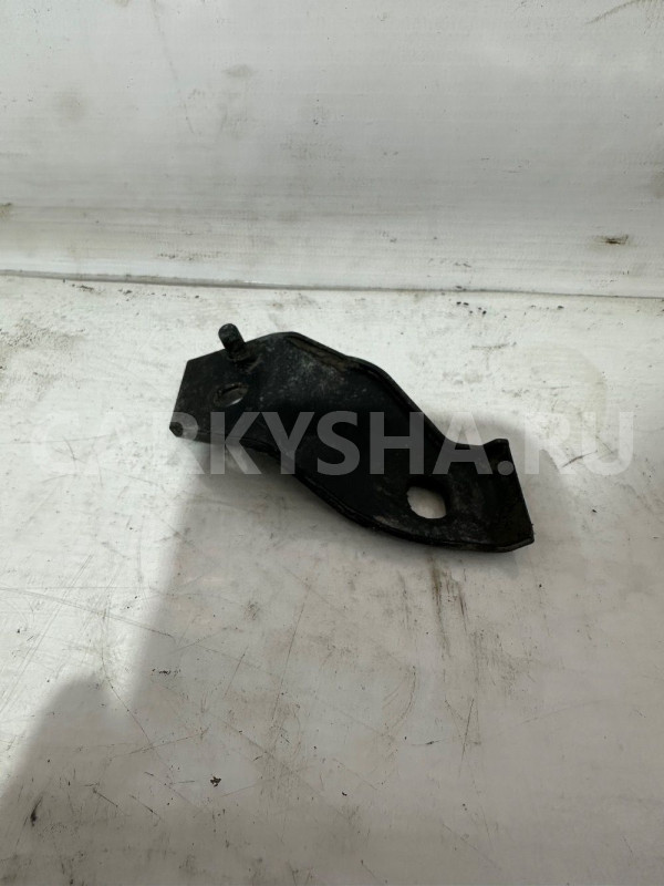 Крепление заднего бампера Toyota Yaris 2005-2011 Toyota Yaris оригинальный номер 5256552030