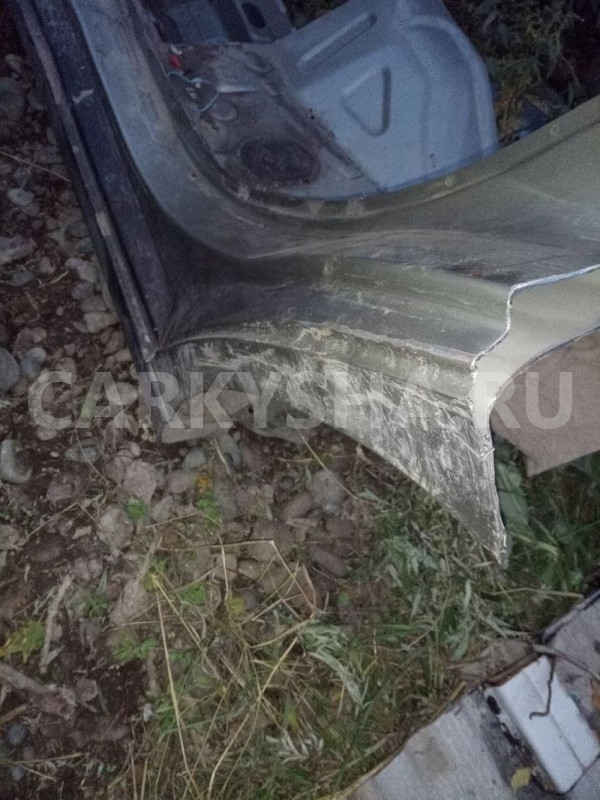 Средняя стойка кузова левая Nissan Almera G15 Nissan Almera оригинальный номер 765714AA8A