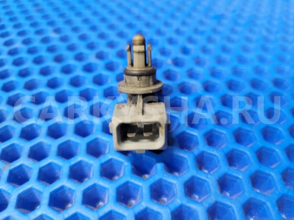 Датчик температуры воздуха Renault Logan 2018 L8A9 K4M Renault Logan 