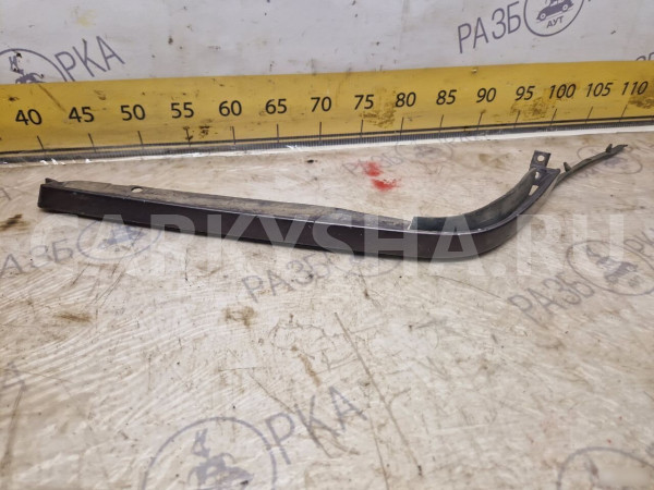 Ресничка левая Mercedes C200 W202 Mercedes-Benz C-klasse 