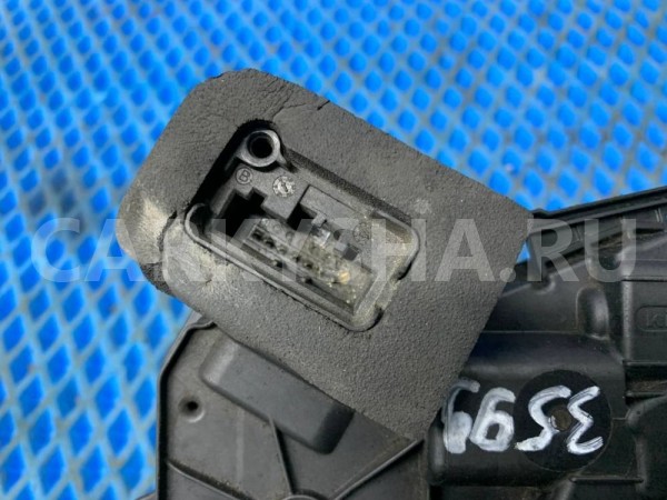 Замок двери передней левой Volkswagen Jetta VI Volkswagen Jetta оригинальный номер 5K1837015D