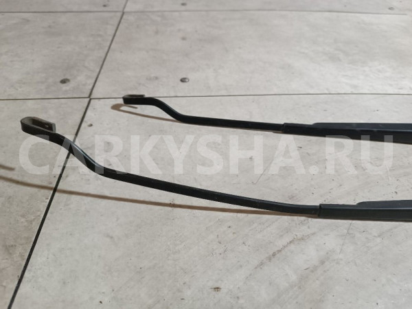 Поводок стеклоочистителя Ford Focus оригинальный номер XS4117527AA