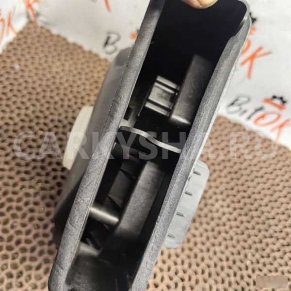 Низкочастотный динамик BMW 2er 