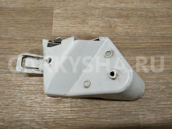 Кронштейн заднего бампера правый Ford Focus оригинальный номер 1722283