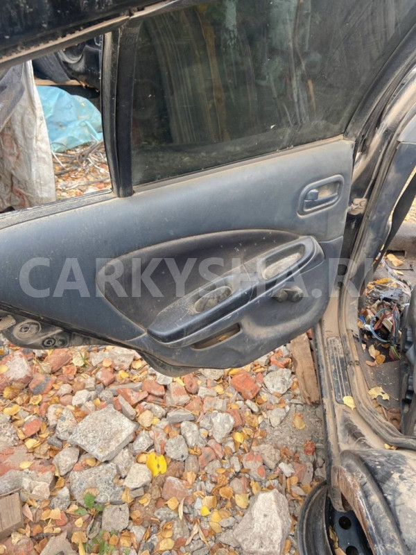Обшивка двери Nissan Almera N16 рестайлинг (2002—2006) Nissan Almera оригинальный номер 82976BN100, 80901BN818
