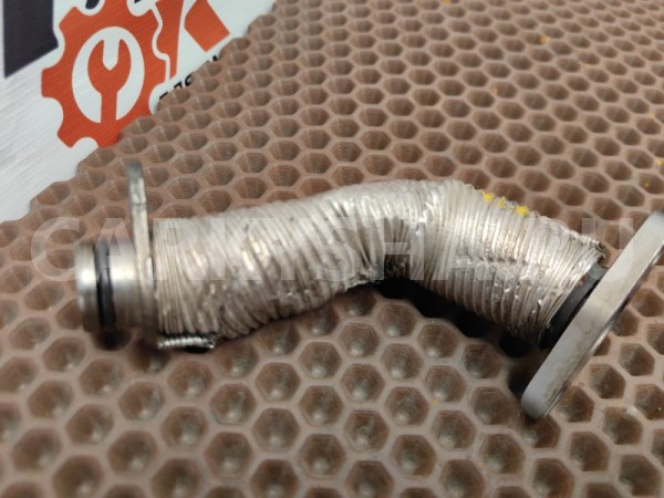 Трубка слива масла с турбины BMW X3 