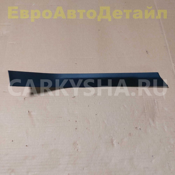 Накладка задней стойки Range Rover Sport 3 (L461) Land Rover Range Rover оригинальный номер LR169239