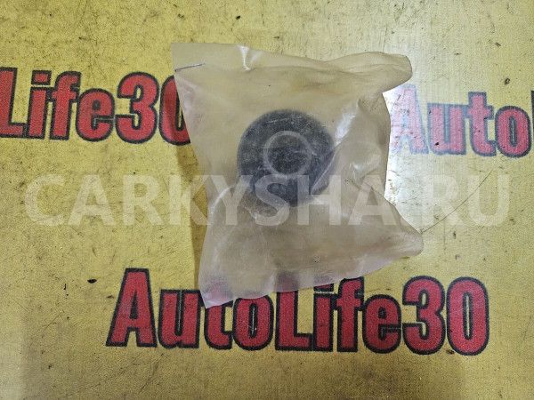 Сайлентблок передний Toyota 4runner оригинальный номер 9038914048