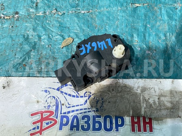 Моторчик заслонки отопителя Jaguar XF I 2007—2011 Jaguar XF оригинальный номер C2Z6533  /  8X2319E616CB