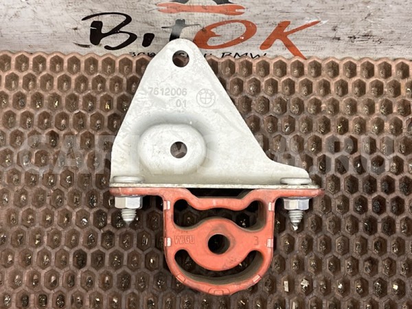 Кронштейн катализатора BMW X3 