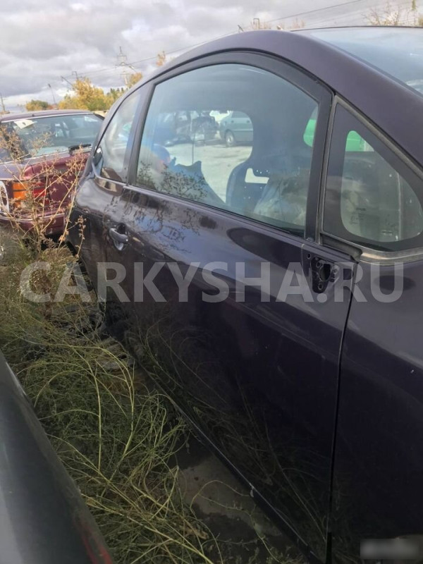 Дверь правая Toyota Auris E150 Купэ Toyota Auris 