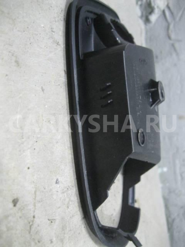 Накладка ручки внутренней Ford S-MAX 2006-2015 Ford S-MAX оригинальный номер 6M21U226A37