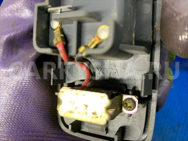 Плафон багажника Toyota Hiace XH10 Toyota HiAce оригинальный номер 8125095J05E3