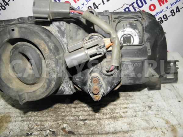 Фара левая Nissan Primera P10 1990-1996 7R011014 Nissan Primera оригинальный номер 7R011014
