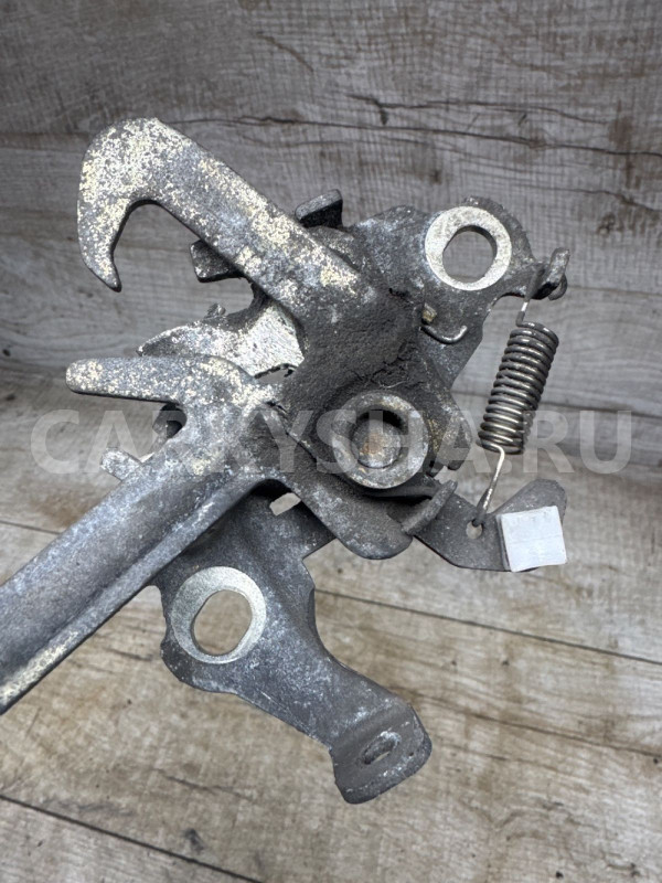 Замок капота Peugeot 5008 Peugeot 5008 оригинальный номер 9671596180